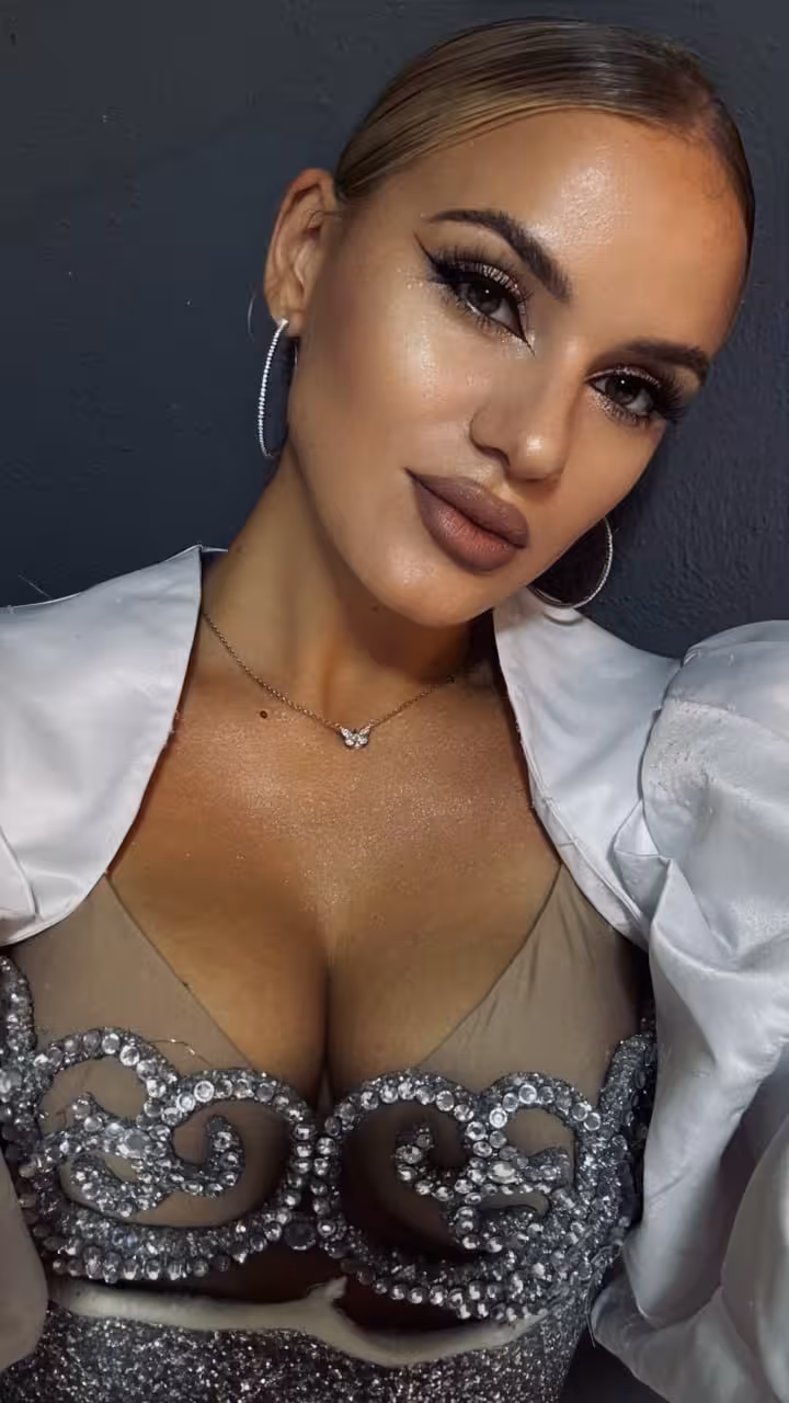 Valenty  russian brides gallery