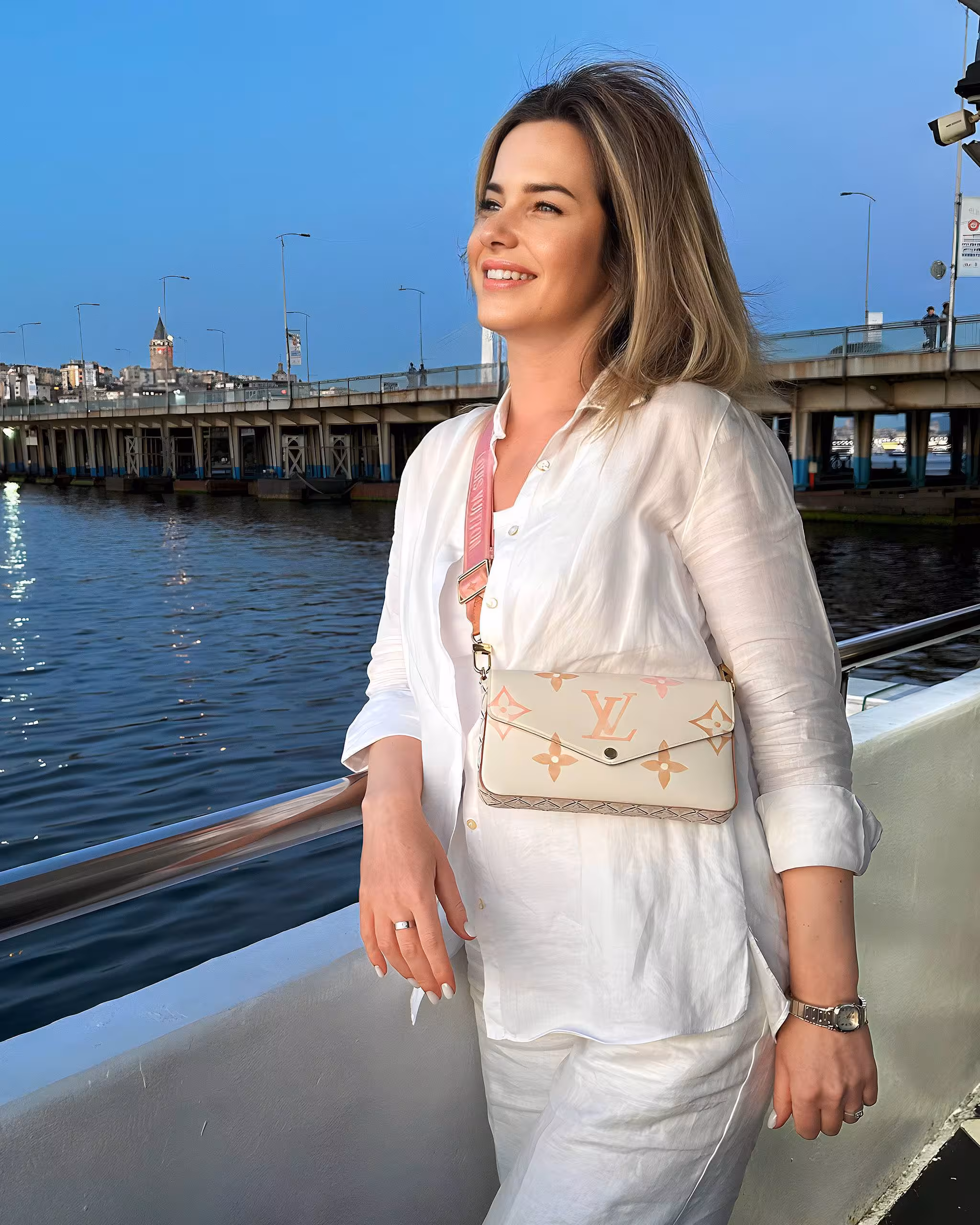 Katerina 38 yo from Krakow Poland I'm a bride ready to meet my darling