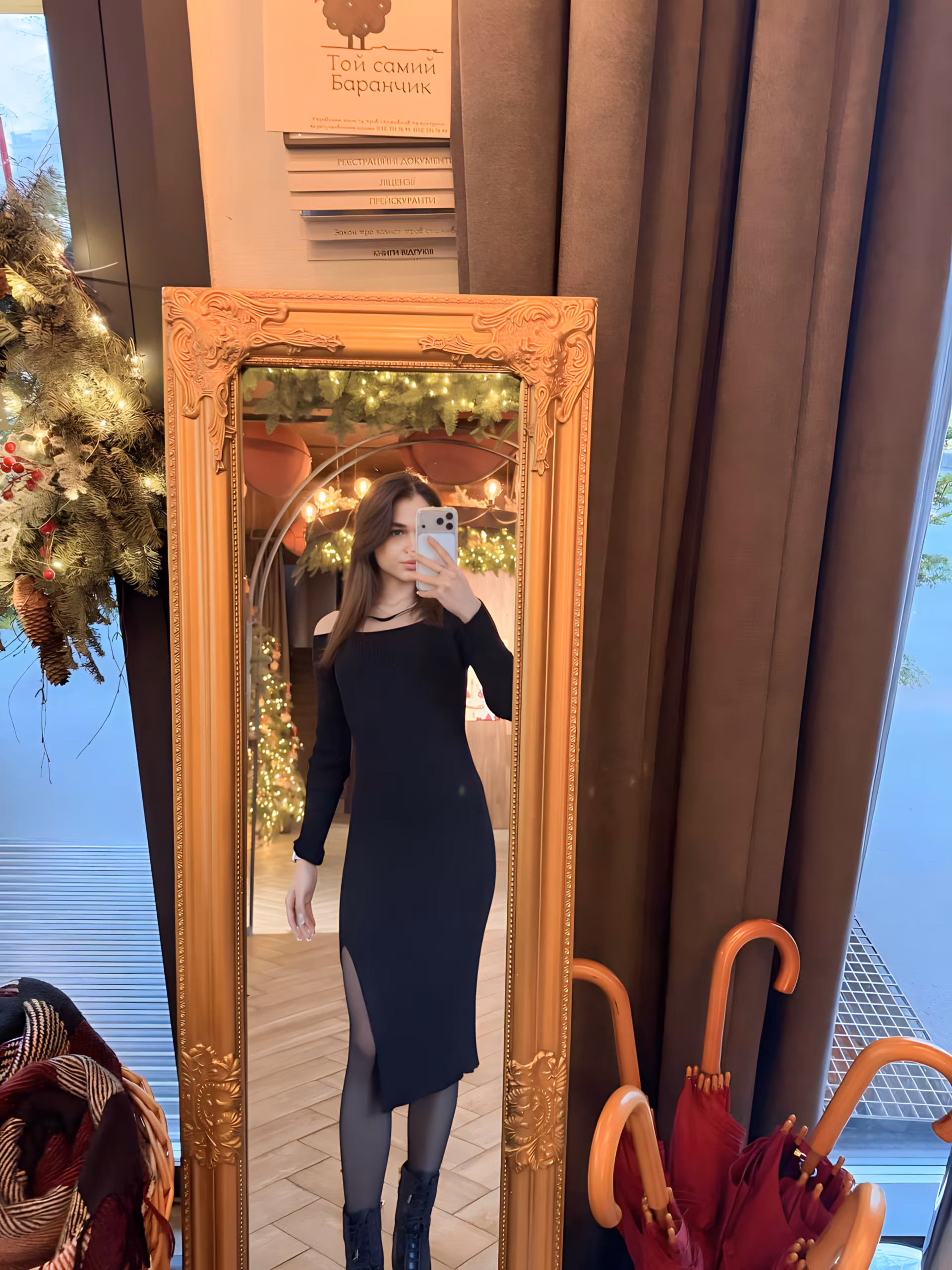 Daryna 22 Kharkiv  Ukraine I'm a bride who needs my protector husband