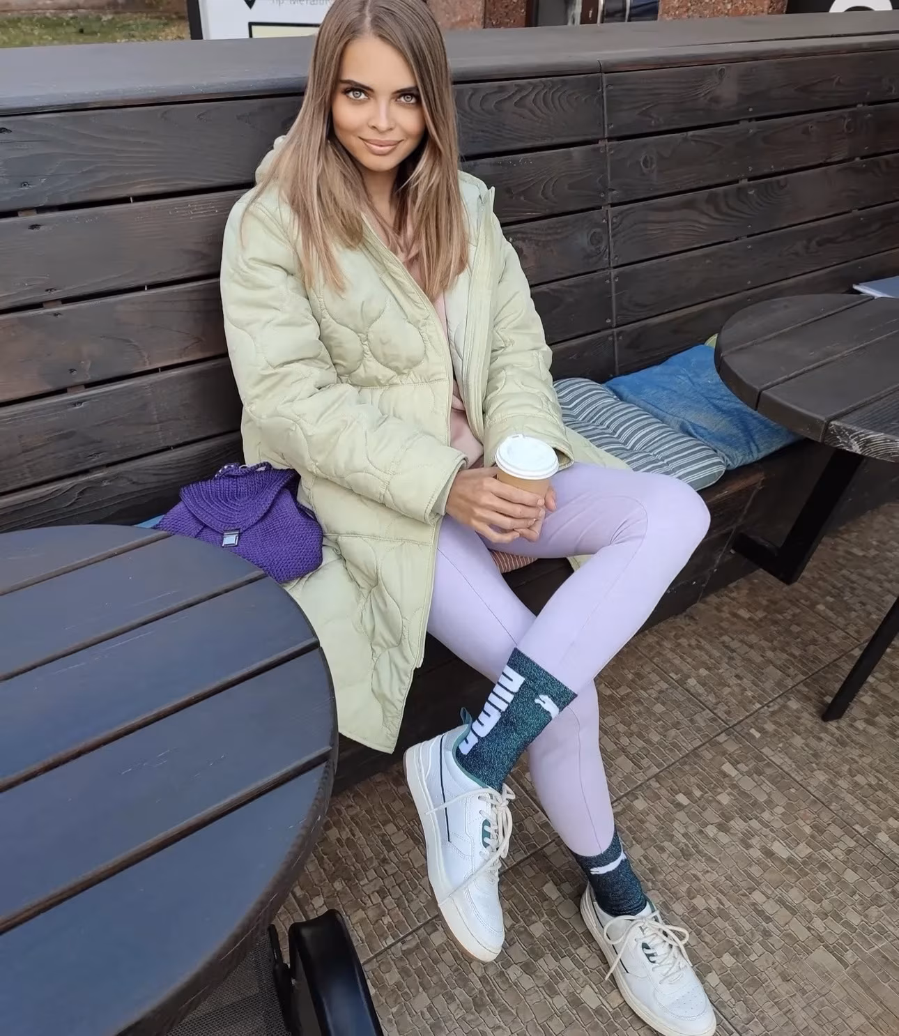 Olha 43 Nice France I'm a bride who wants my one and only