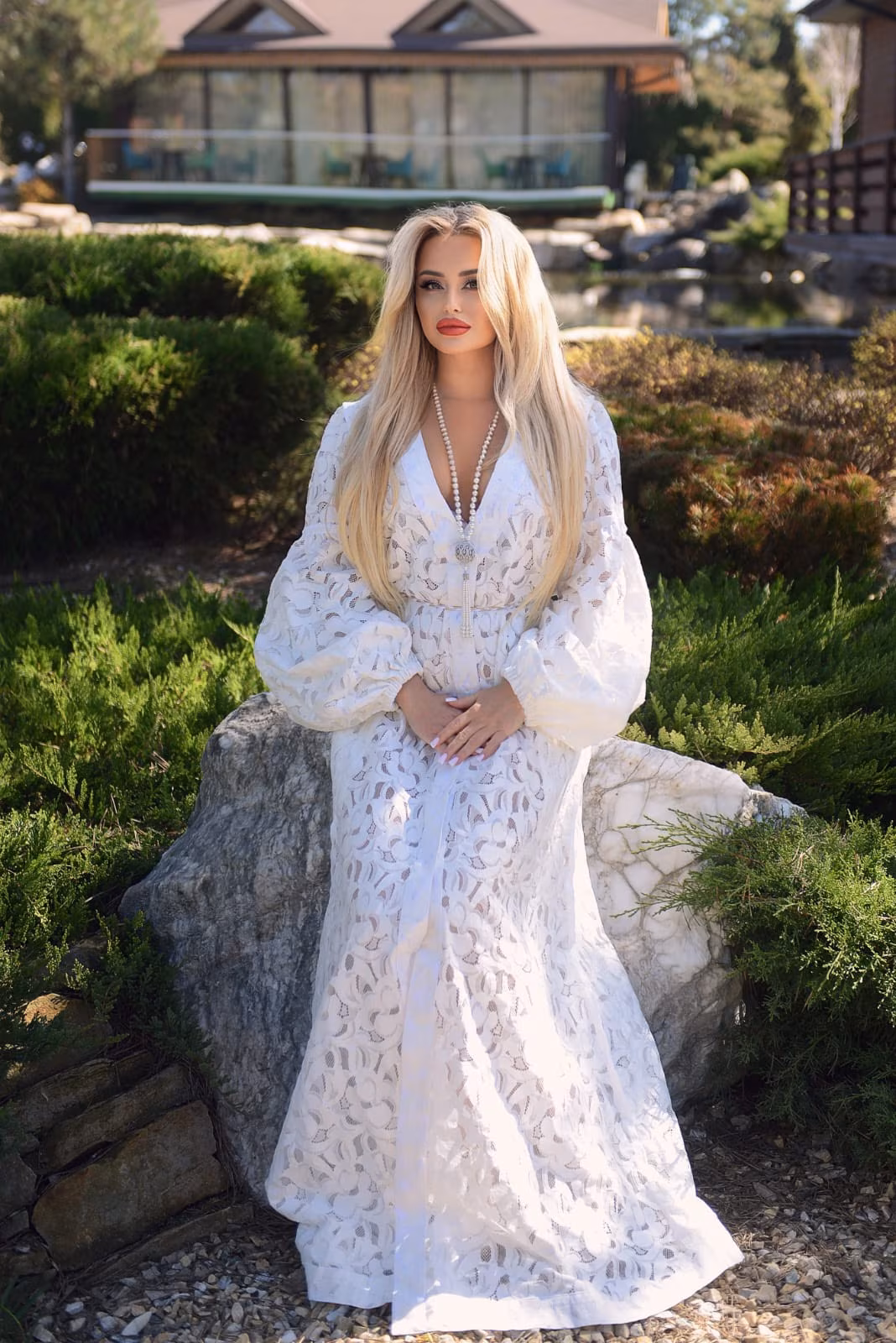 Viktoria 35 Dnepr Ukraine I'm a bride who wants my protector man