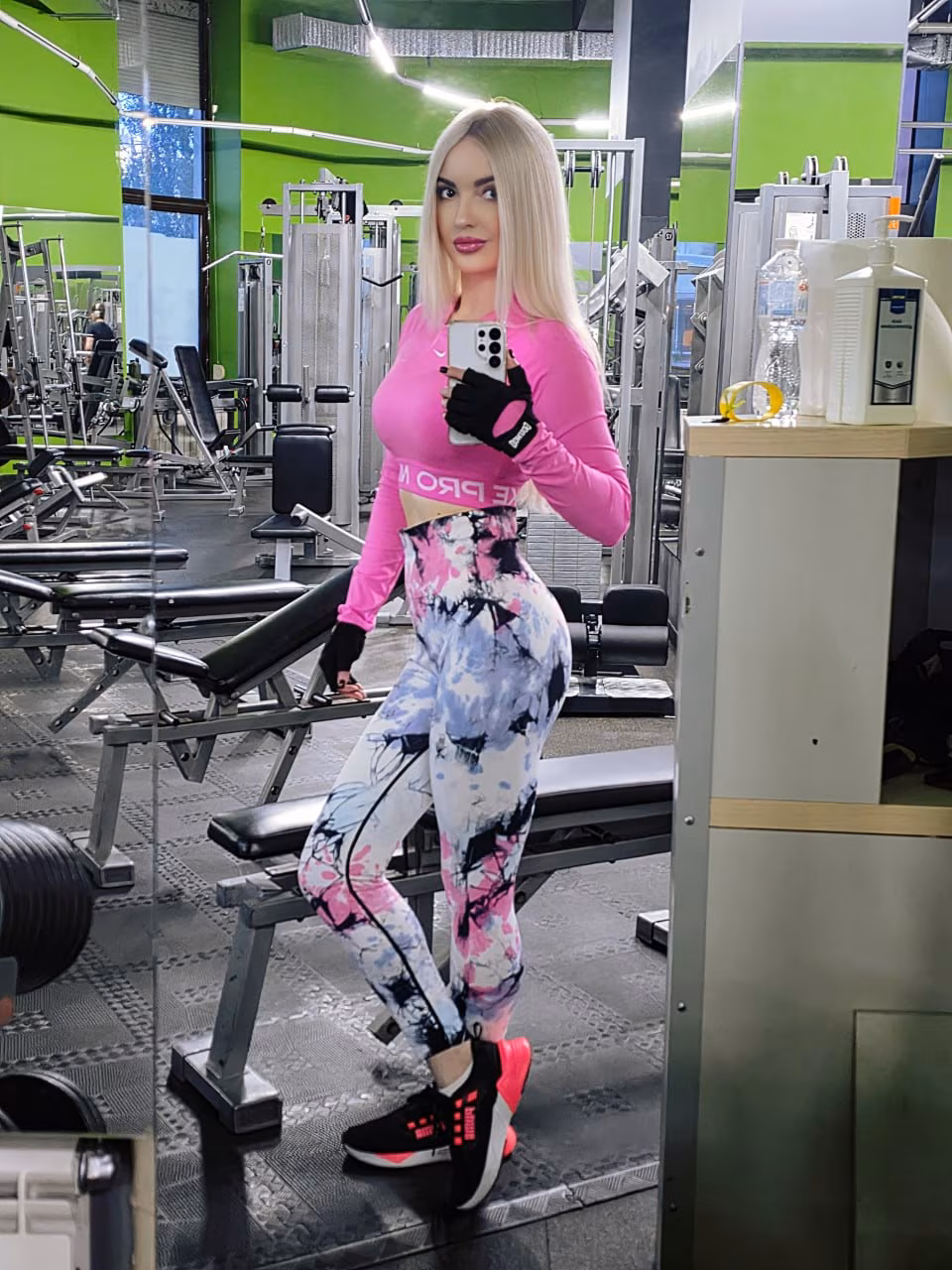 Yulia 40 Dnipropetrovsk Ukraine I'm ready to find my prince partner