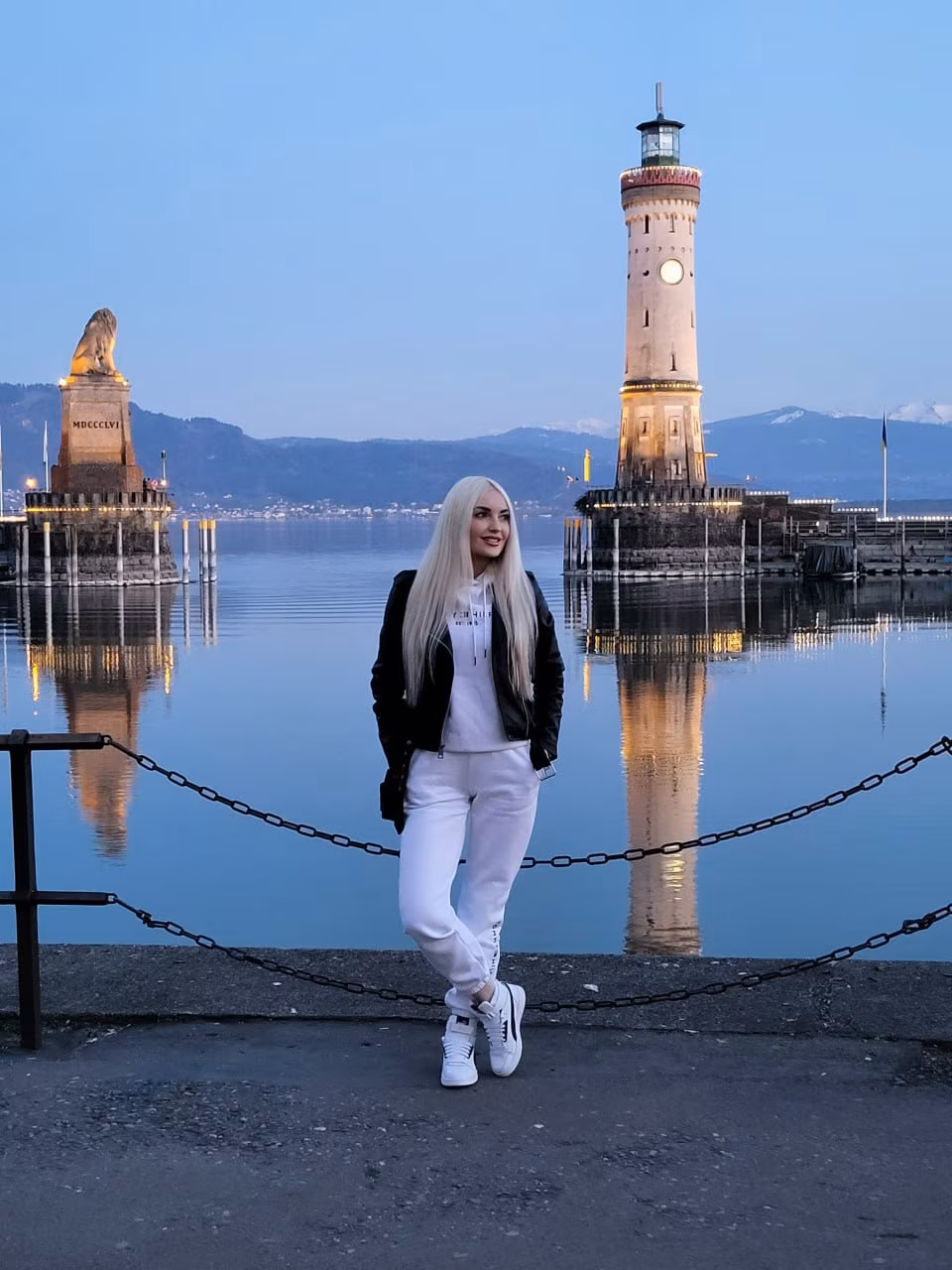 Yulia 40 Dnipropetrovsk Ukraine I'm ready to find my prince partner