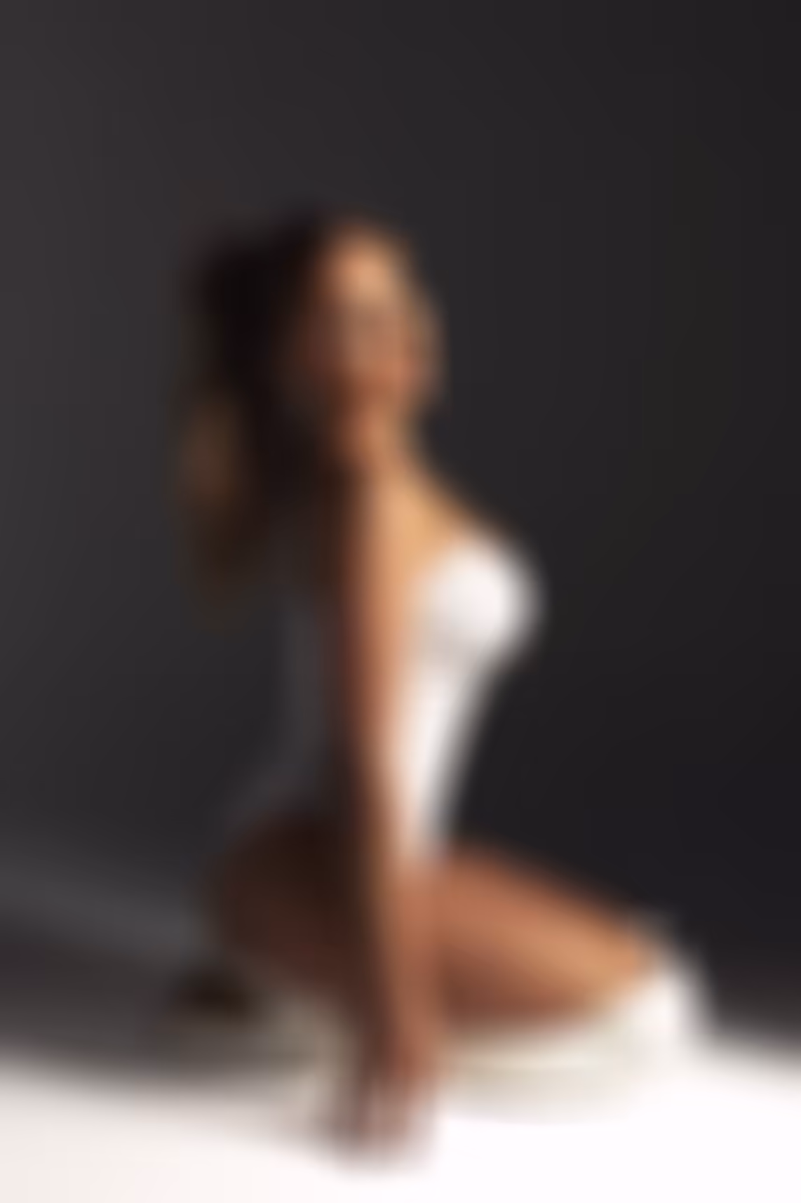 Lisa 35 yo from Saskatoon, Kyiv Canada I want to find my dream man