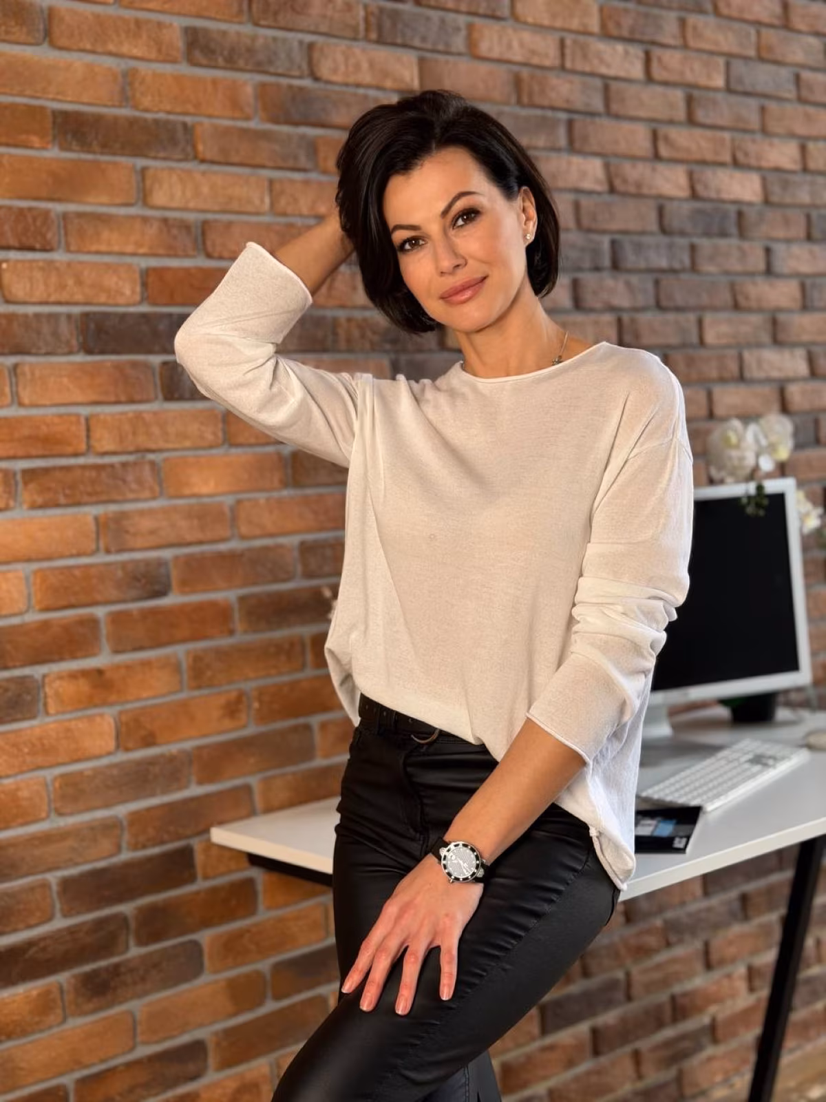 Iryna 37 Kyiv Ukraine I'm a bride who needs my king