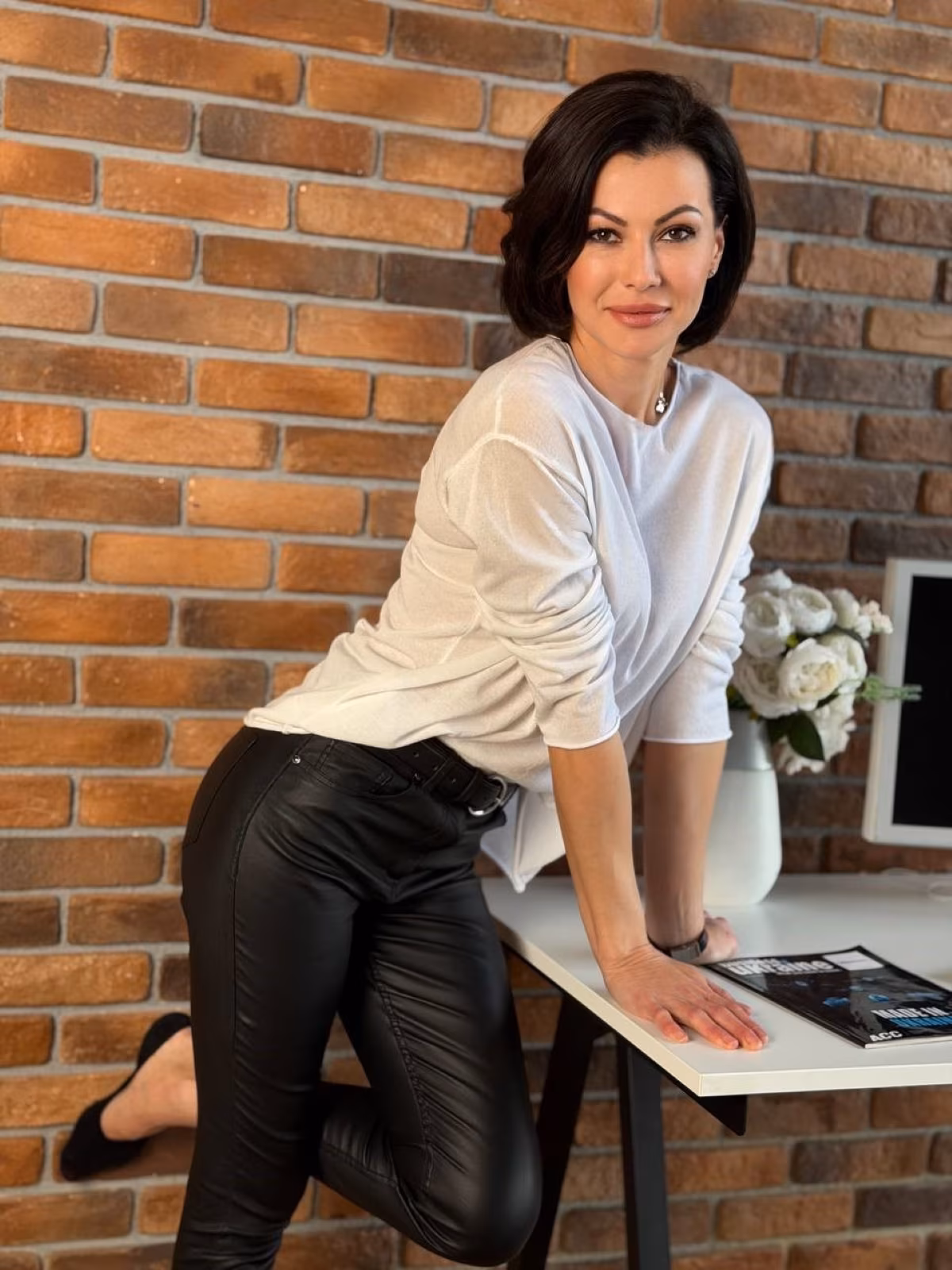 Iryna 37 Kyiv Ukraine I'm a bride who needs my king