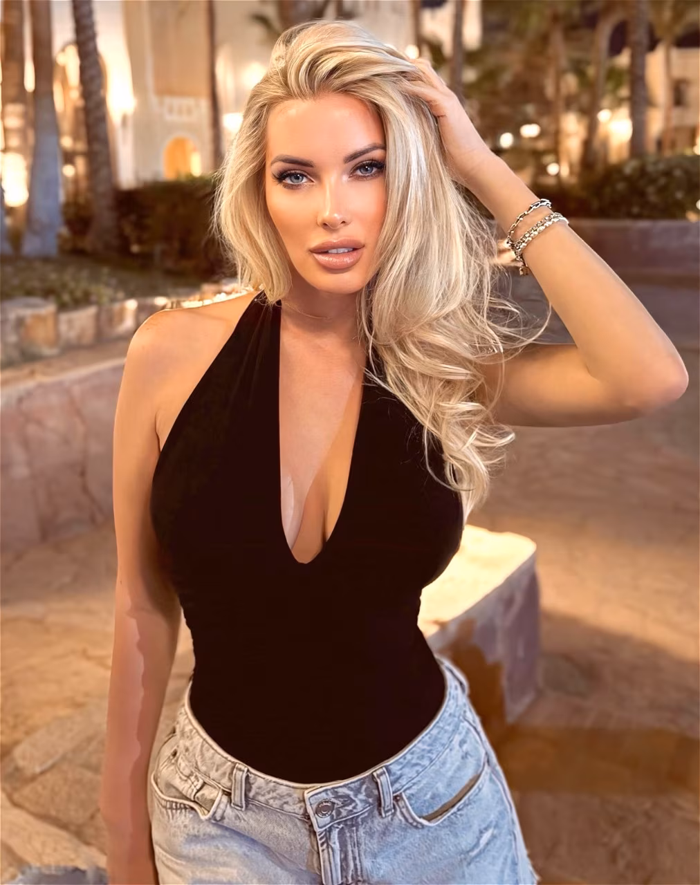 Anna 37 Kyiv Ukraine I’m a bride who needs my protector husband