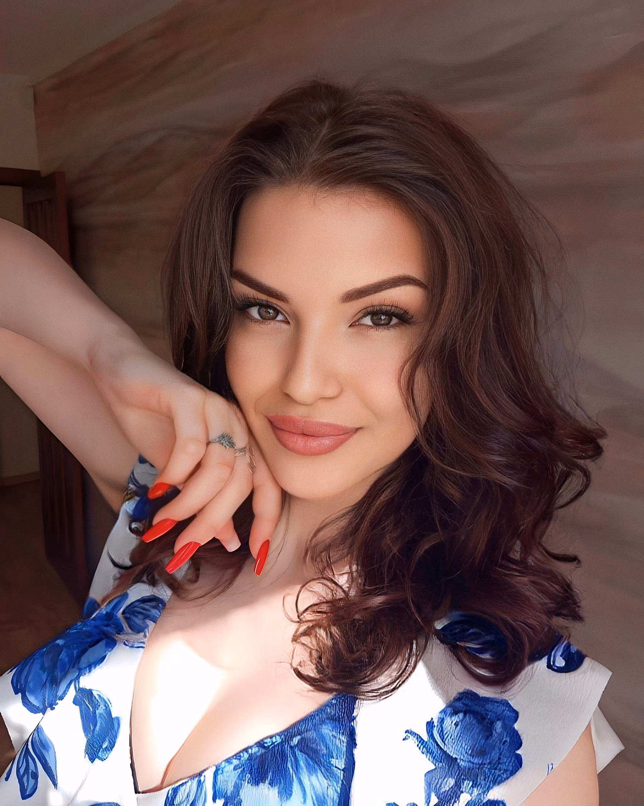 Alina 19 Sumy Ukraine I'm looking for my hero and husband
