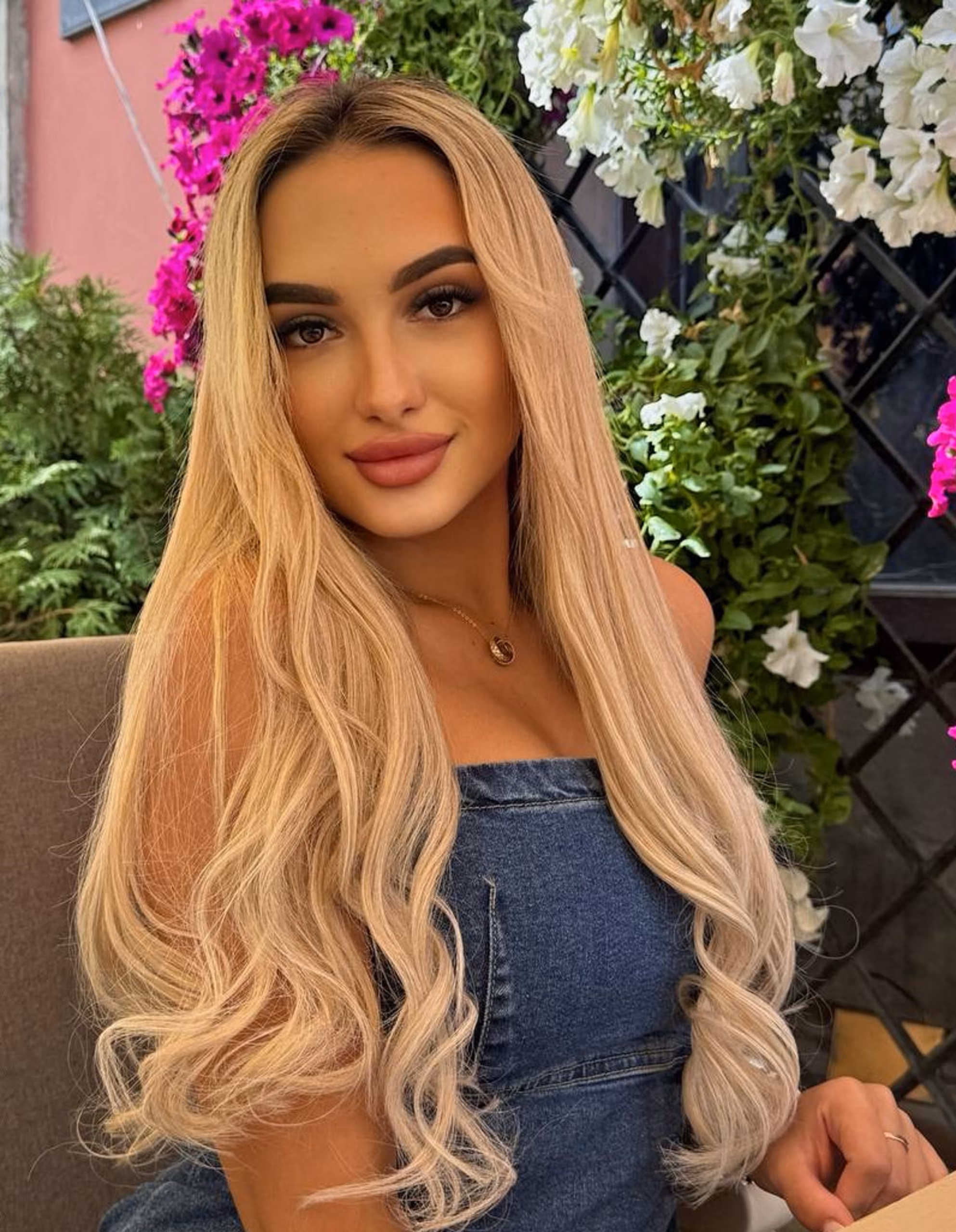 Anna 24 Ivano-Frankivsk Ukraine I'm looking for my hero man