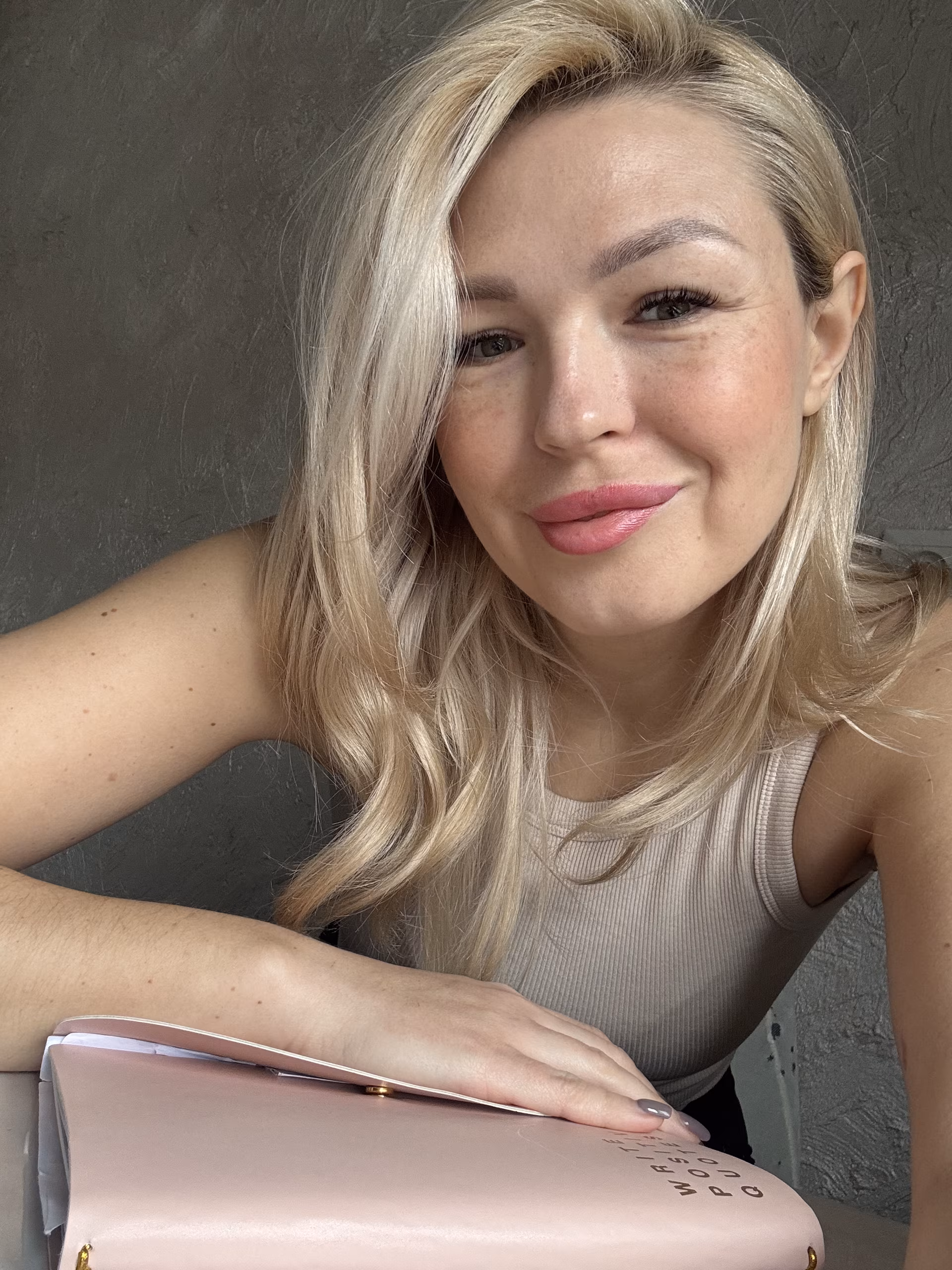 Alena 39 Kryvyi Rig Ukraine I'm ready to meet my forever love