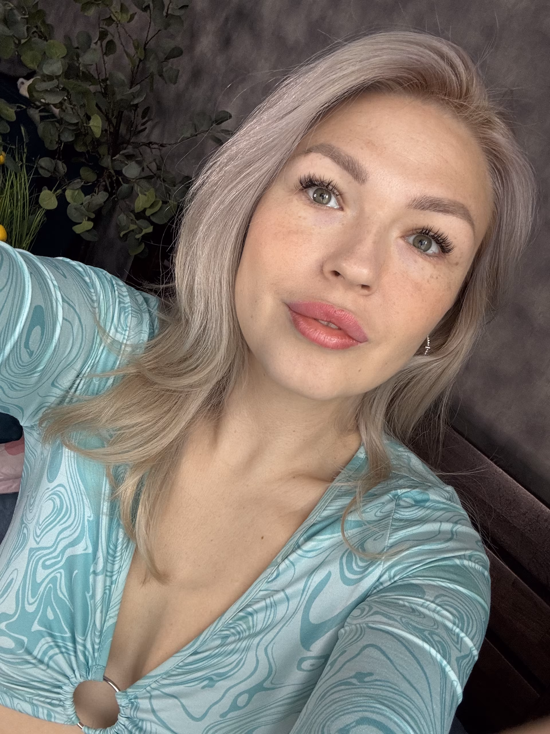 Alena 39 Kryvyi Rig Ukraine I'm ready to meet my forever love