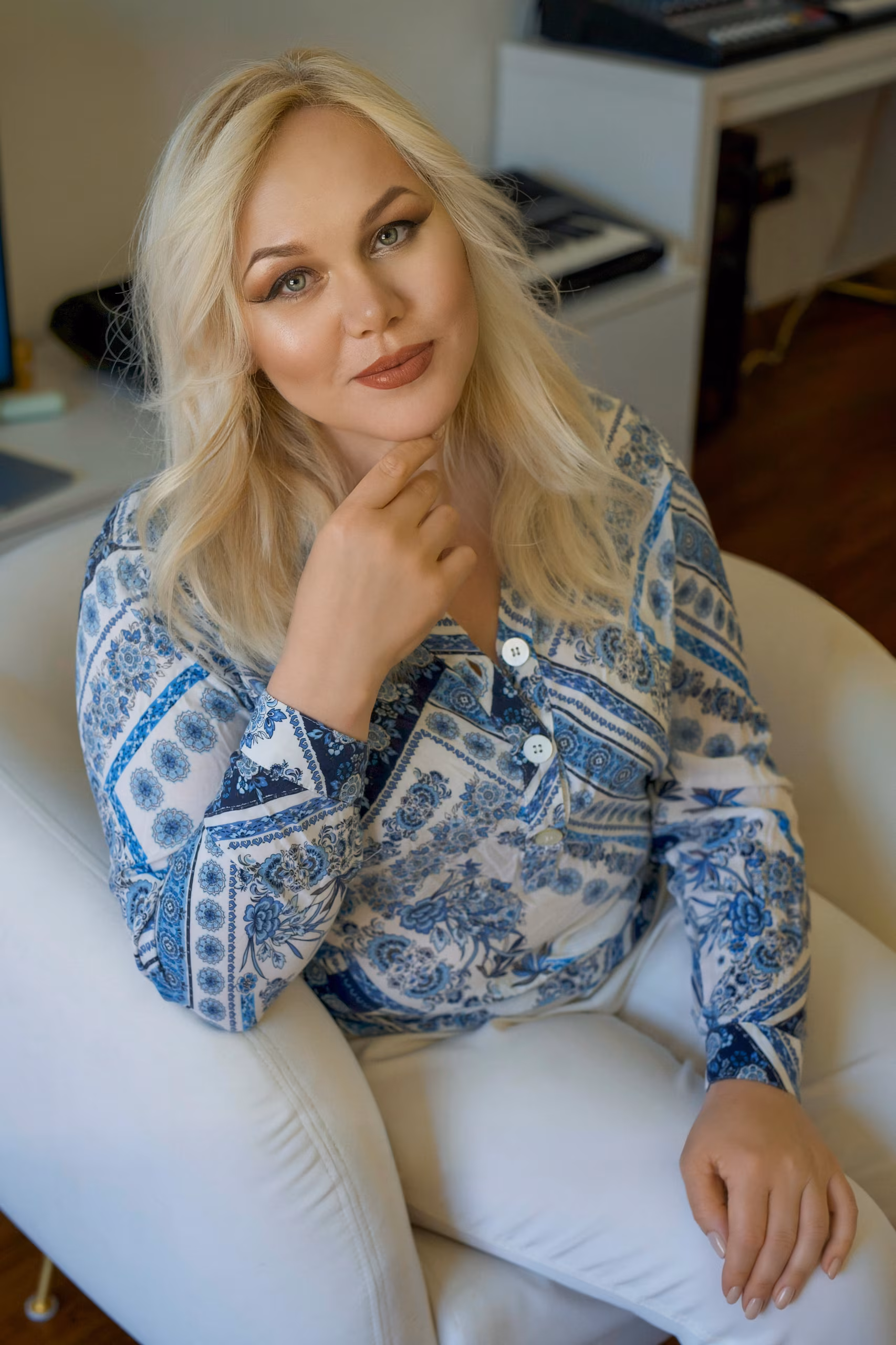 Elena 51 Miagliano Italy I'm searching for my other half husband