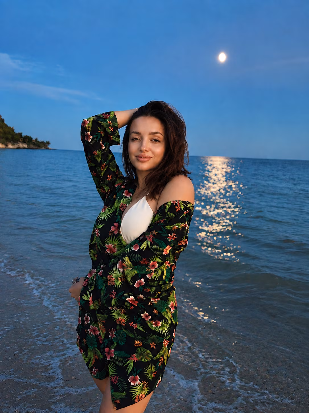 Anna 34 Kyiv  Ukraine I want to find my other half forever