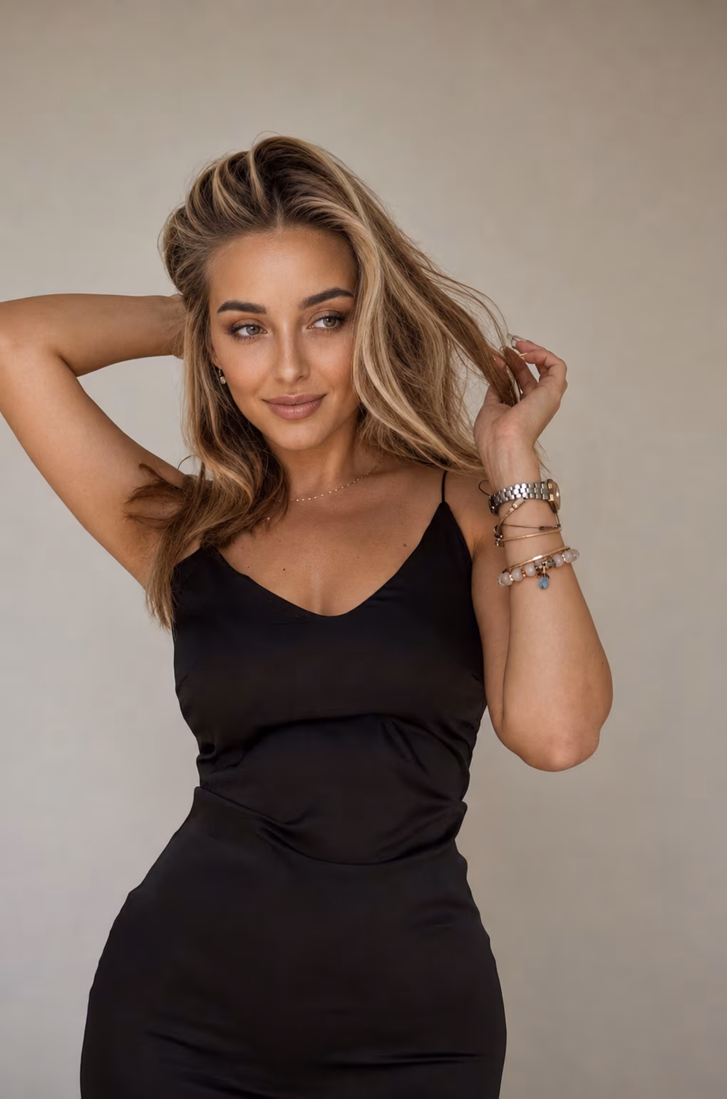 Anna 34 Kyiv  Ukraine I want to find my other half forever