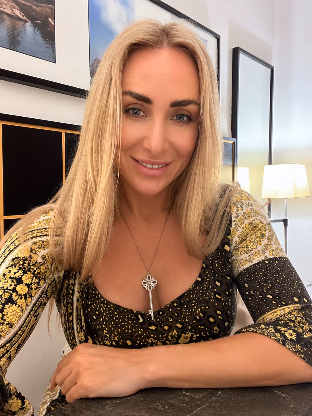 Natalia 47 Madrid Spain I want to find my protector husband