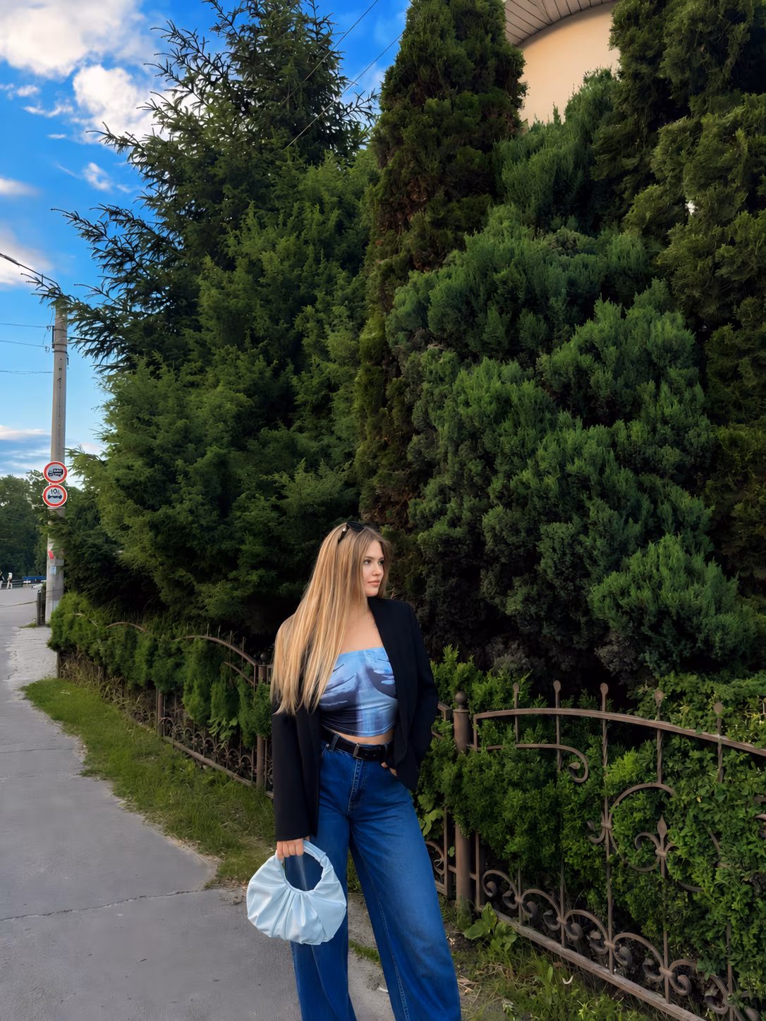 Anita 22 Okhtyrka Ukraine I want to find my soulmate husband