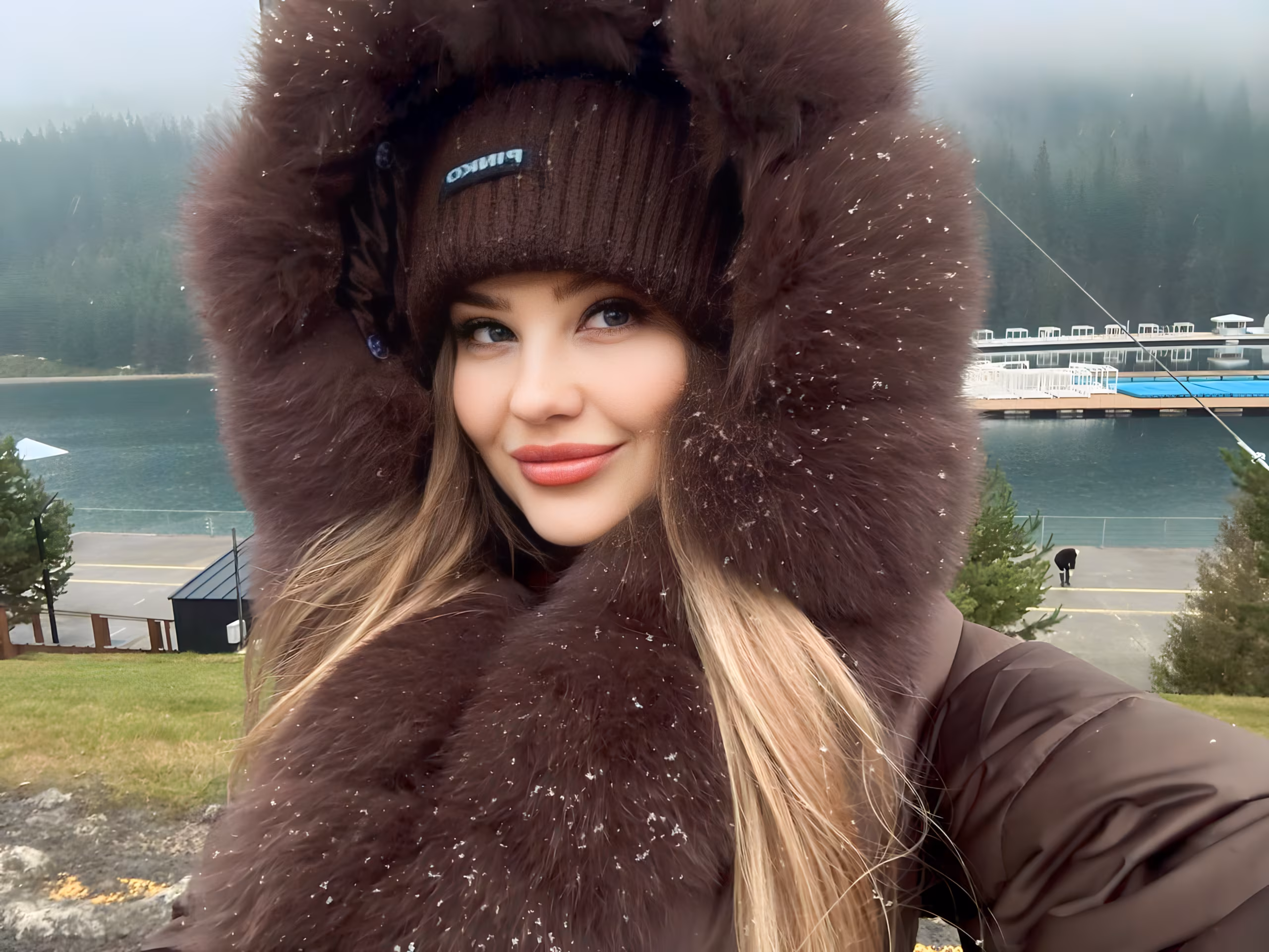 Anita 22 Okhtyrka Ukraine I want to find my soulmate husband