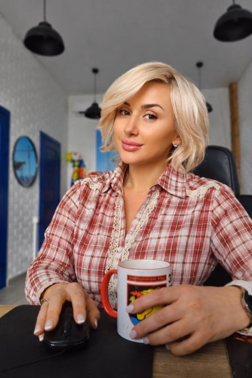 Lidiia 46 Miami USA I want to meet my gentleman