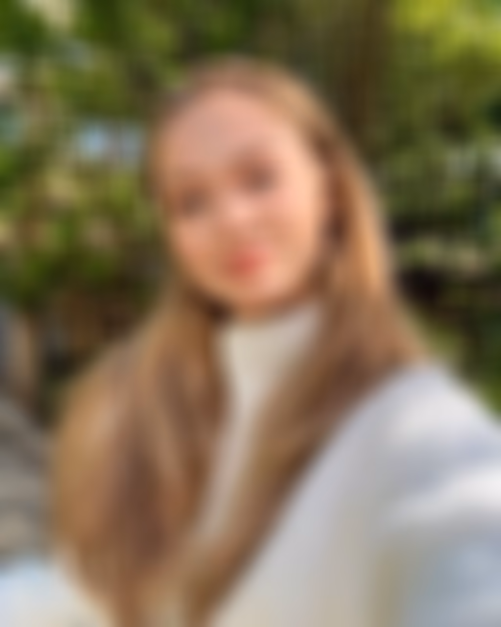 Oleksandra 22 LA USA I'm a bride who needs my protector