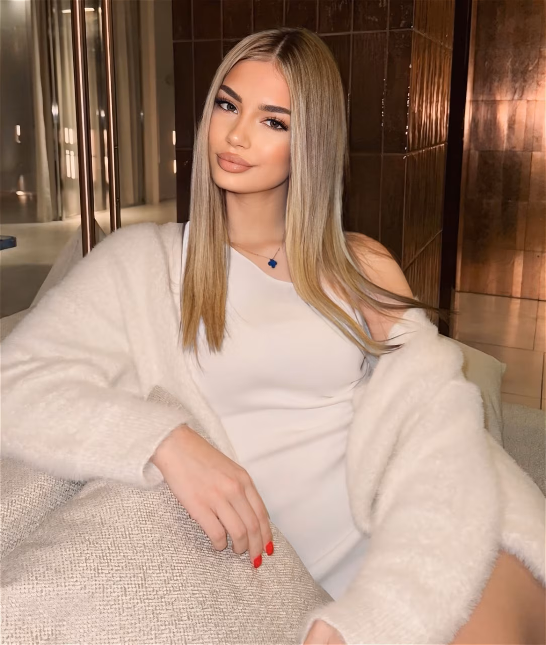 Valeria 18 Burgas Bulgaria I'm ready to find my soulmate man