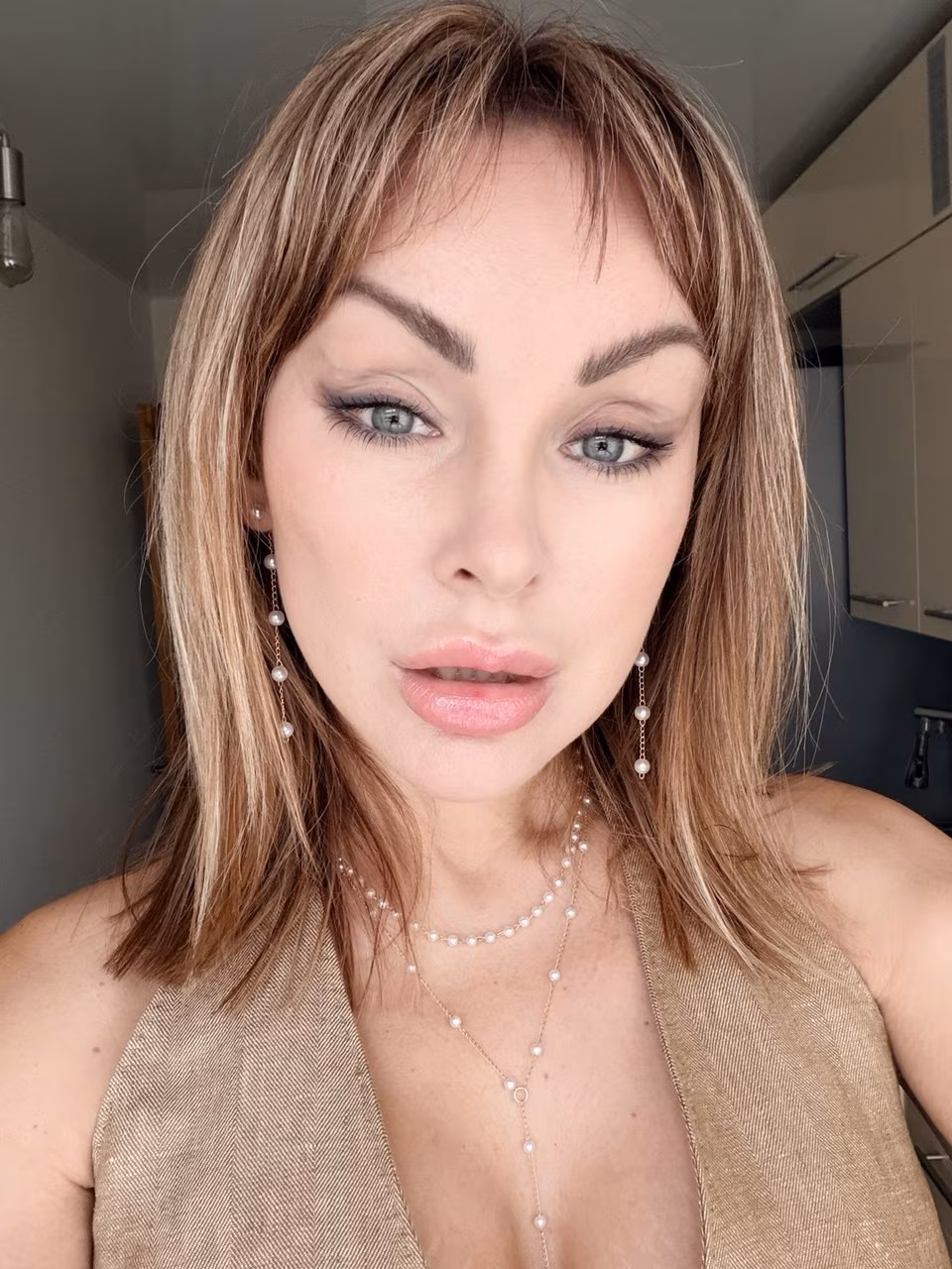 Lilya 46 Durham(US);Dnipro (Ukraine) USA I'm a bride ready to meet my king partner