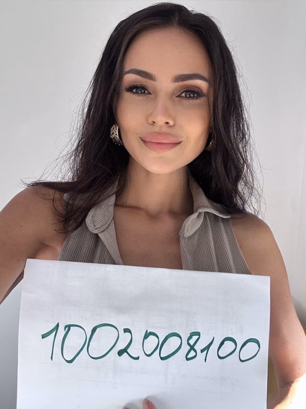 Olena 43 Cyprus/New York Cyprus I'm a bride searching for my prince