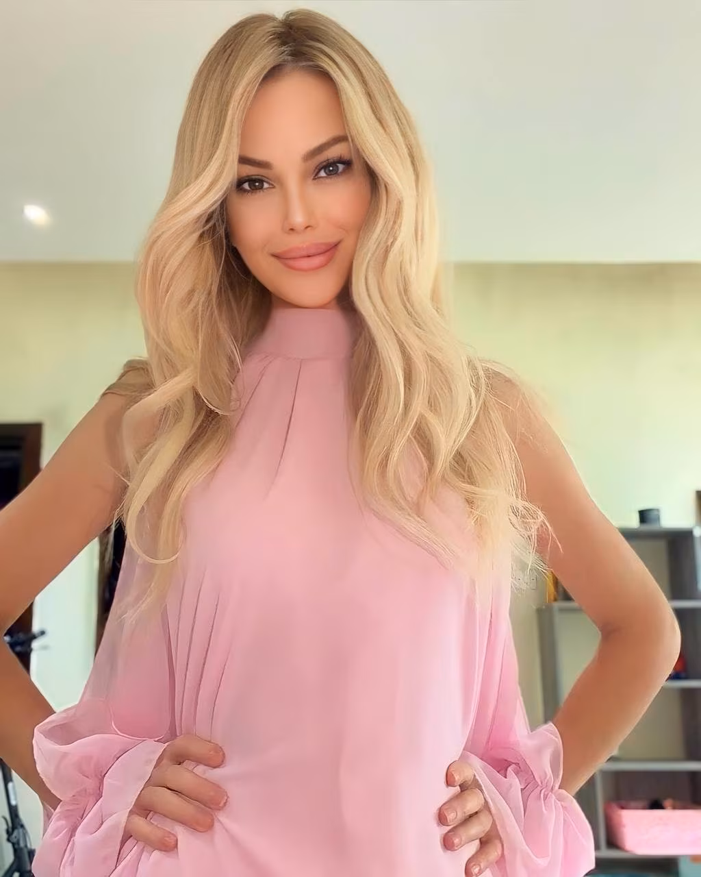 Snizhana 36 Dubai United Arab Emirates I'm a bride who needs my king