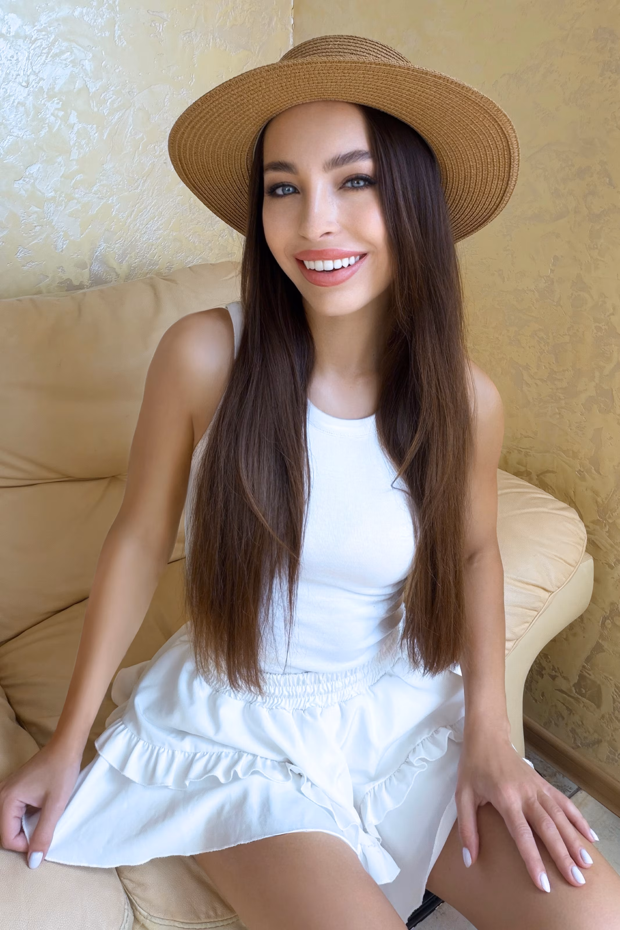 Angelina 27 Kyiv  Ukraine I'm ready to find my hero