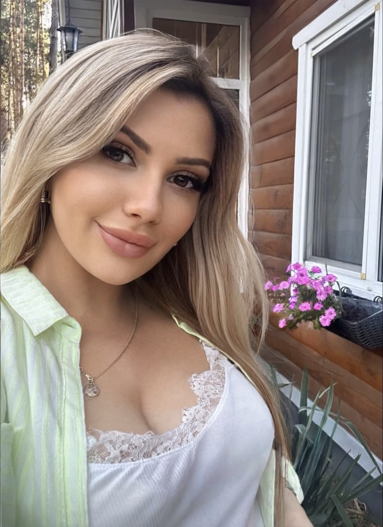 Maryna 36 Beijing/Kyiv China I'm ready to meet my beloved partner