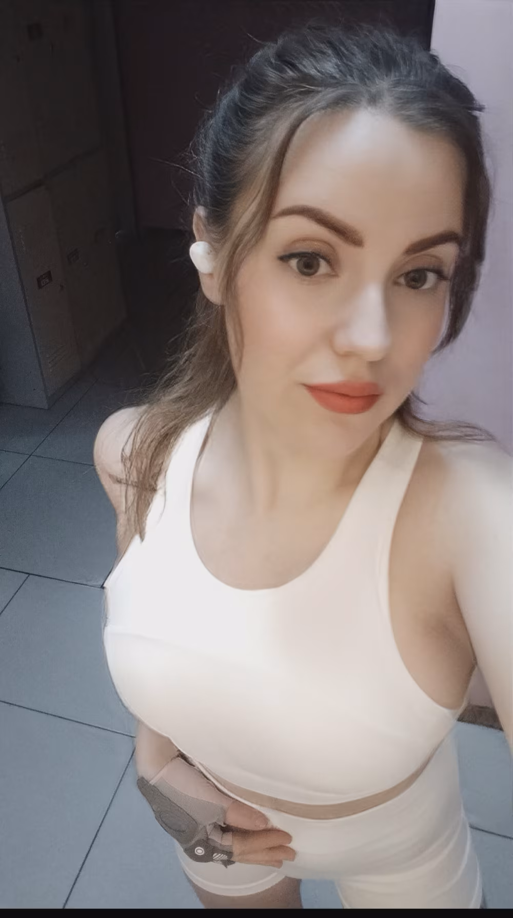 Irina 34 Lukow Poland I'm searching for my perfect gentleman
