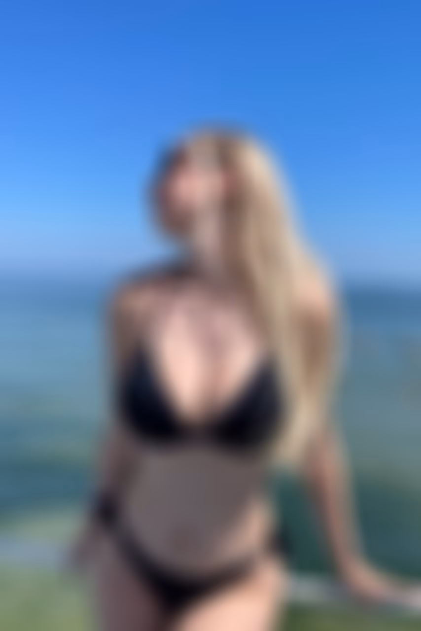 Elena 26 Kyiv  Ukraine I want to find my one true soulmate