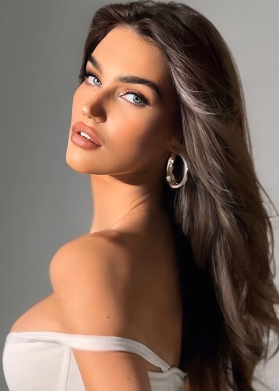Diana 21 Kyiv, Paris Ukraine I want to find my one true soulmate