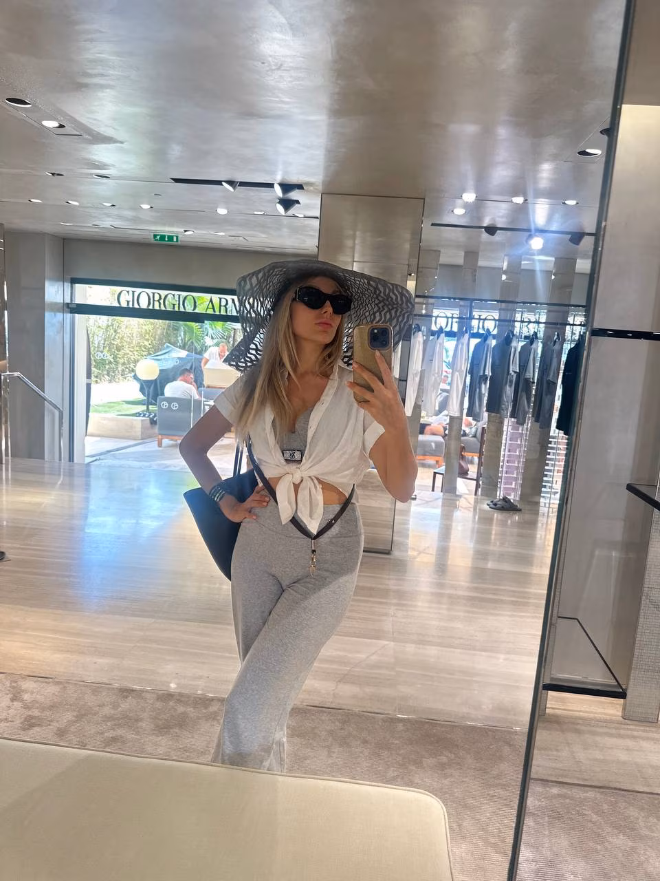 Yulia 40 Cannes France I want to meet my soulmate